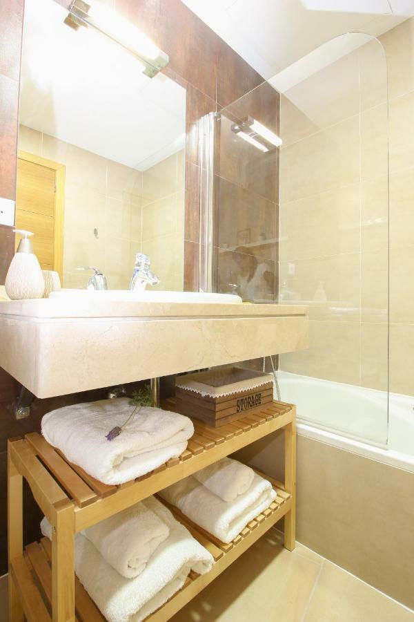 Apartamento San Julian Seville Exterior photo