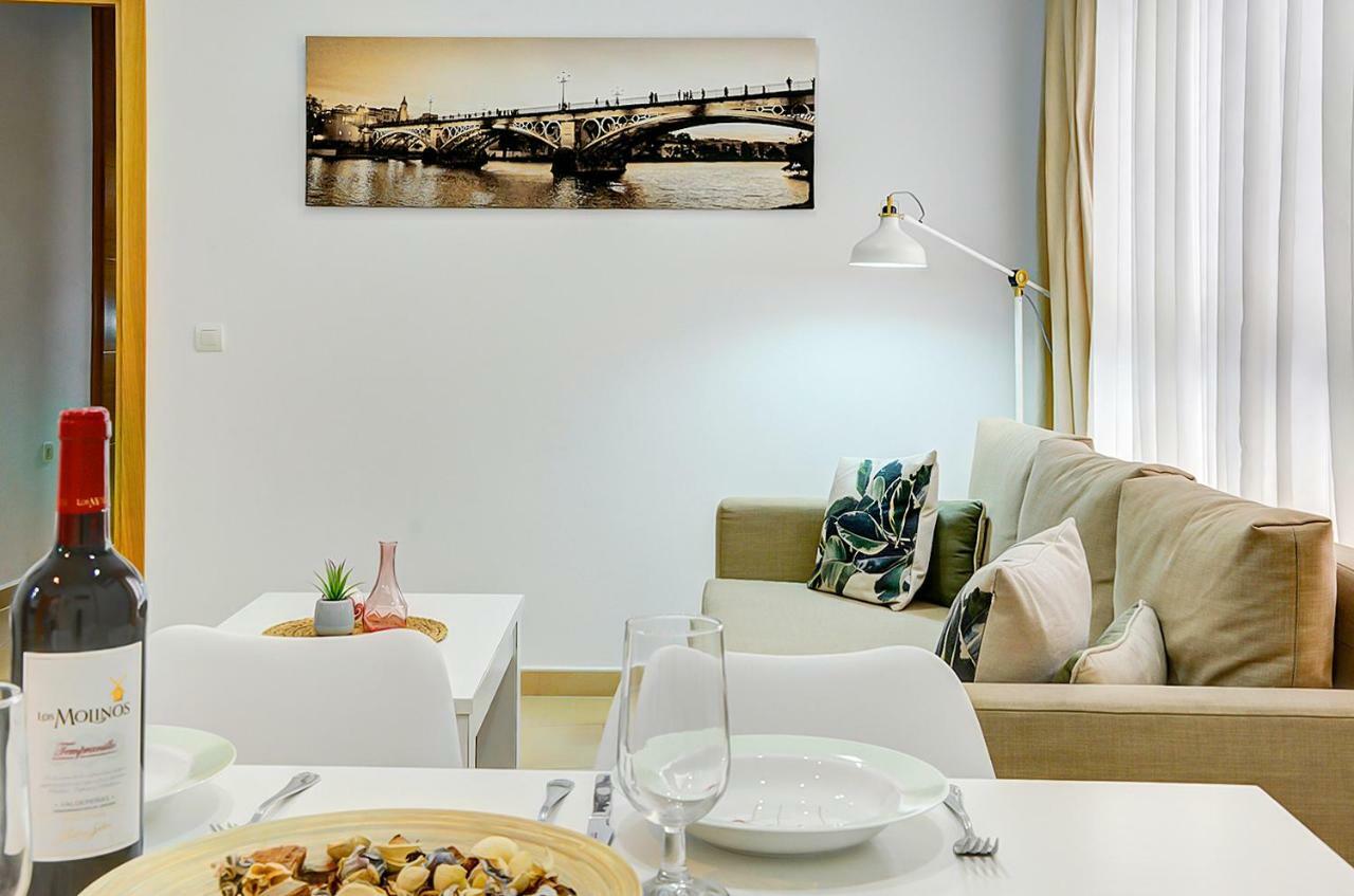Apartamento San Julian Seville Exterior photo
