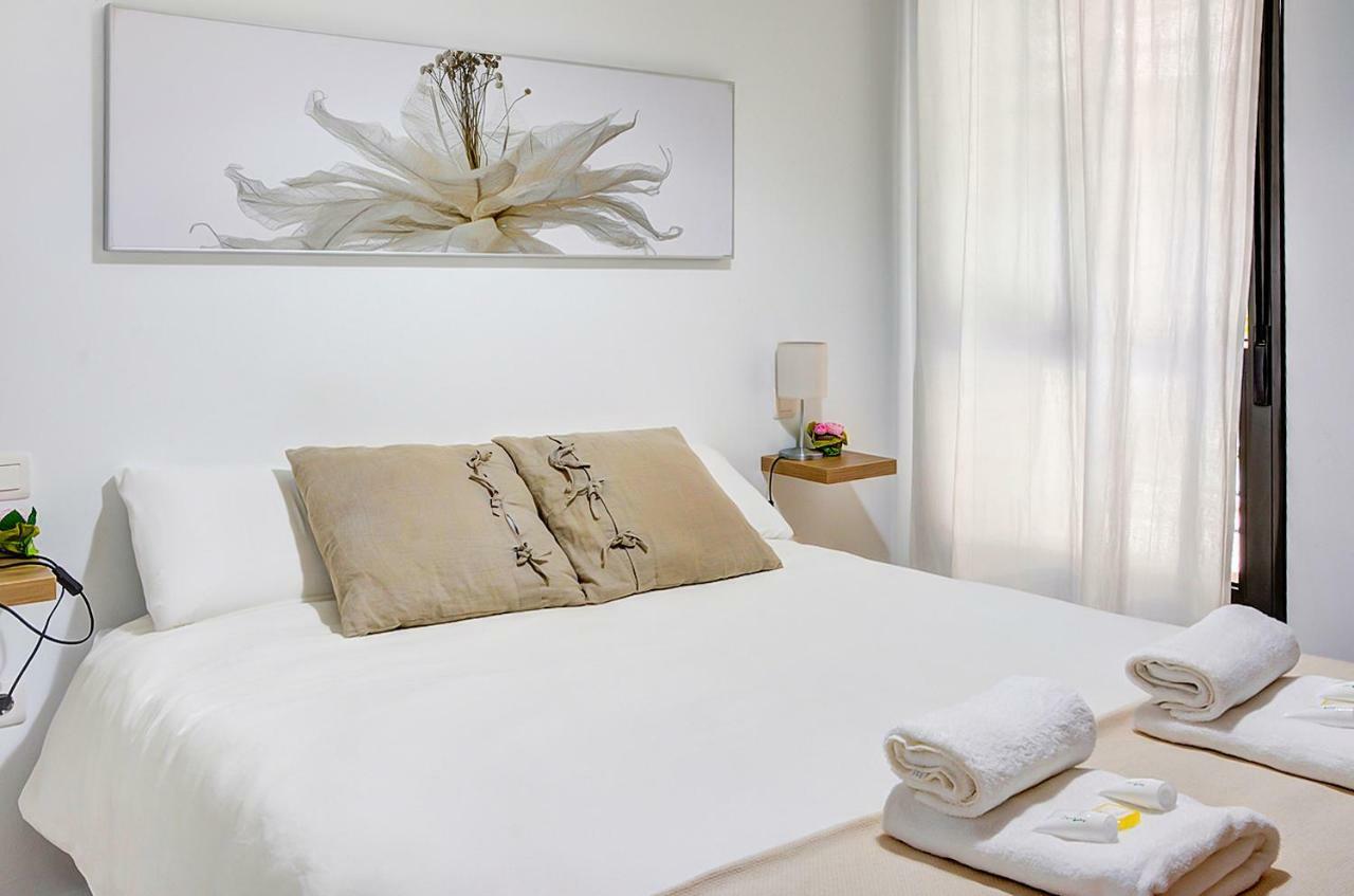 Apartamento San Julian Seville Exterior photo